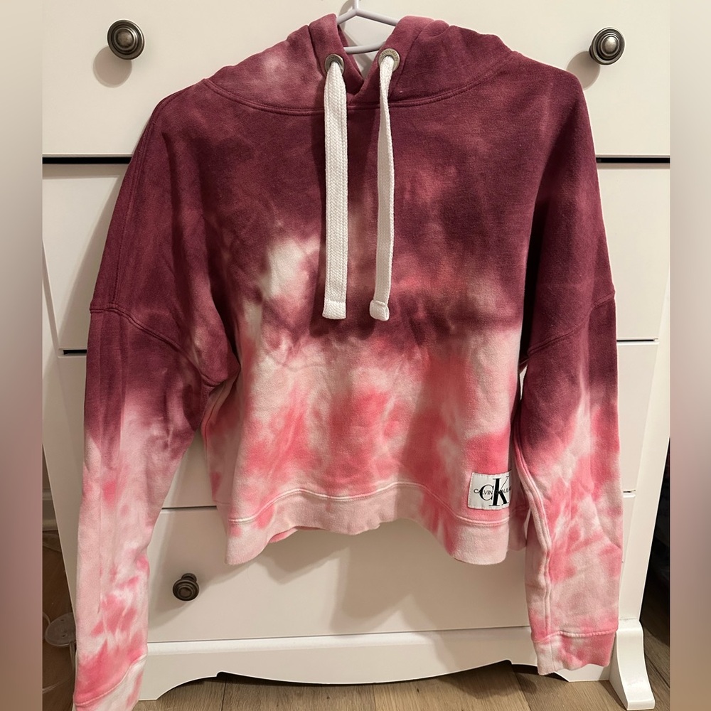 Calvin Klein Cropped Tie-Dye Hoodie